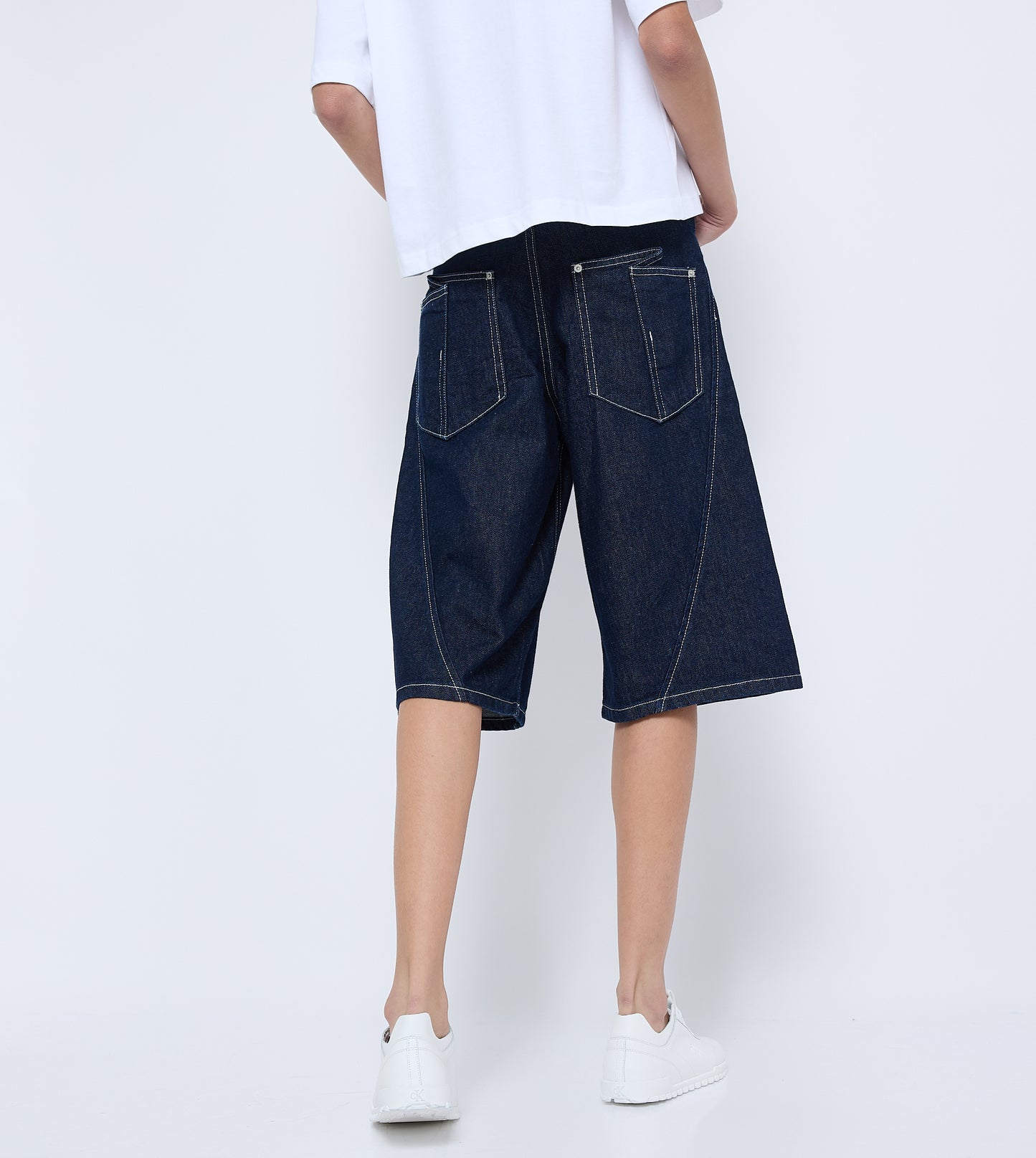 WOMEN'S DENIM SHORTS - DARK BLUE