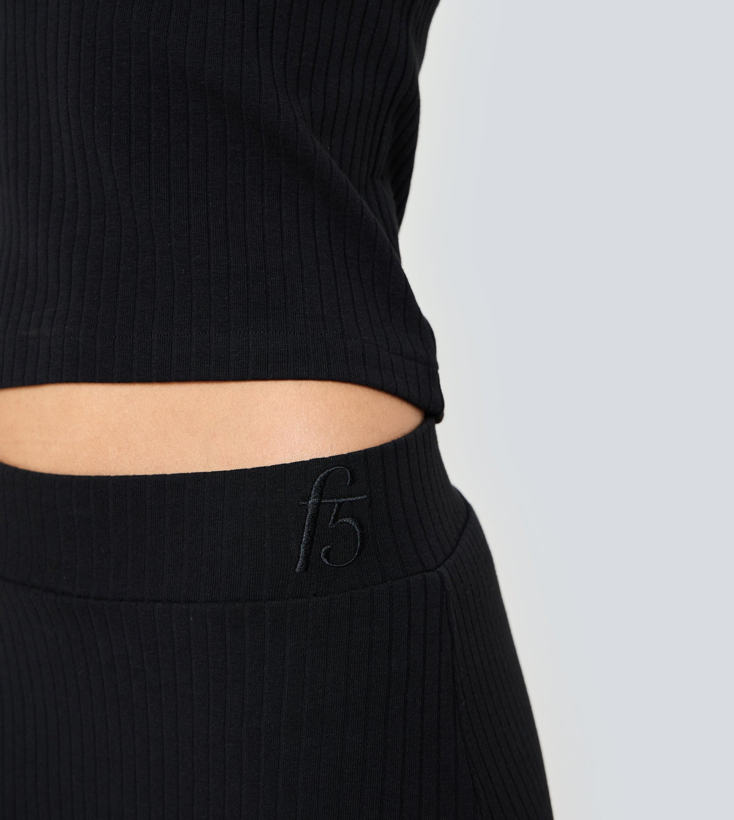 F5 Body Fit Ribbed Skirt