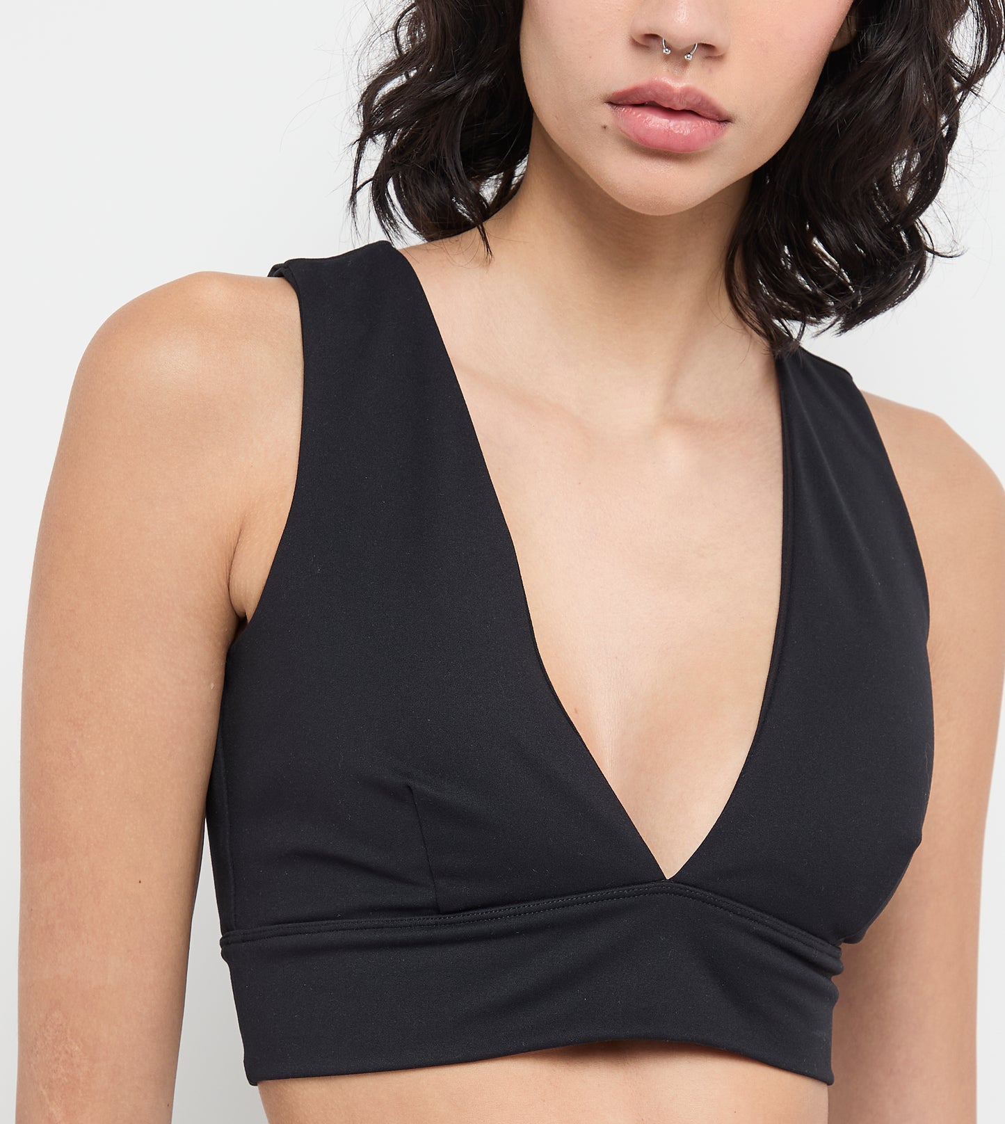 Women's F5 Active V-Neck Sports Bra