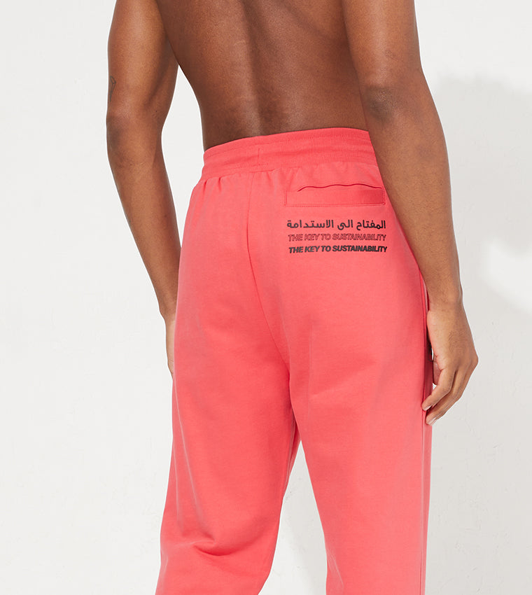 MADE ETHICAL JOGGER_RED