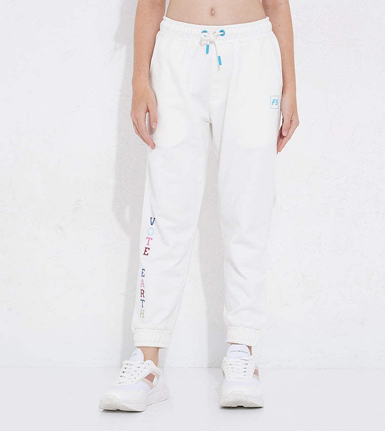 KIDS VOTE EARTH JOGGER_WHITE