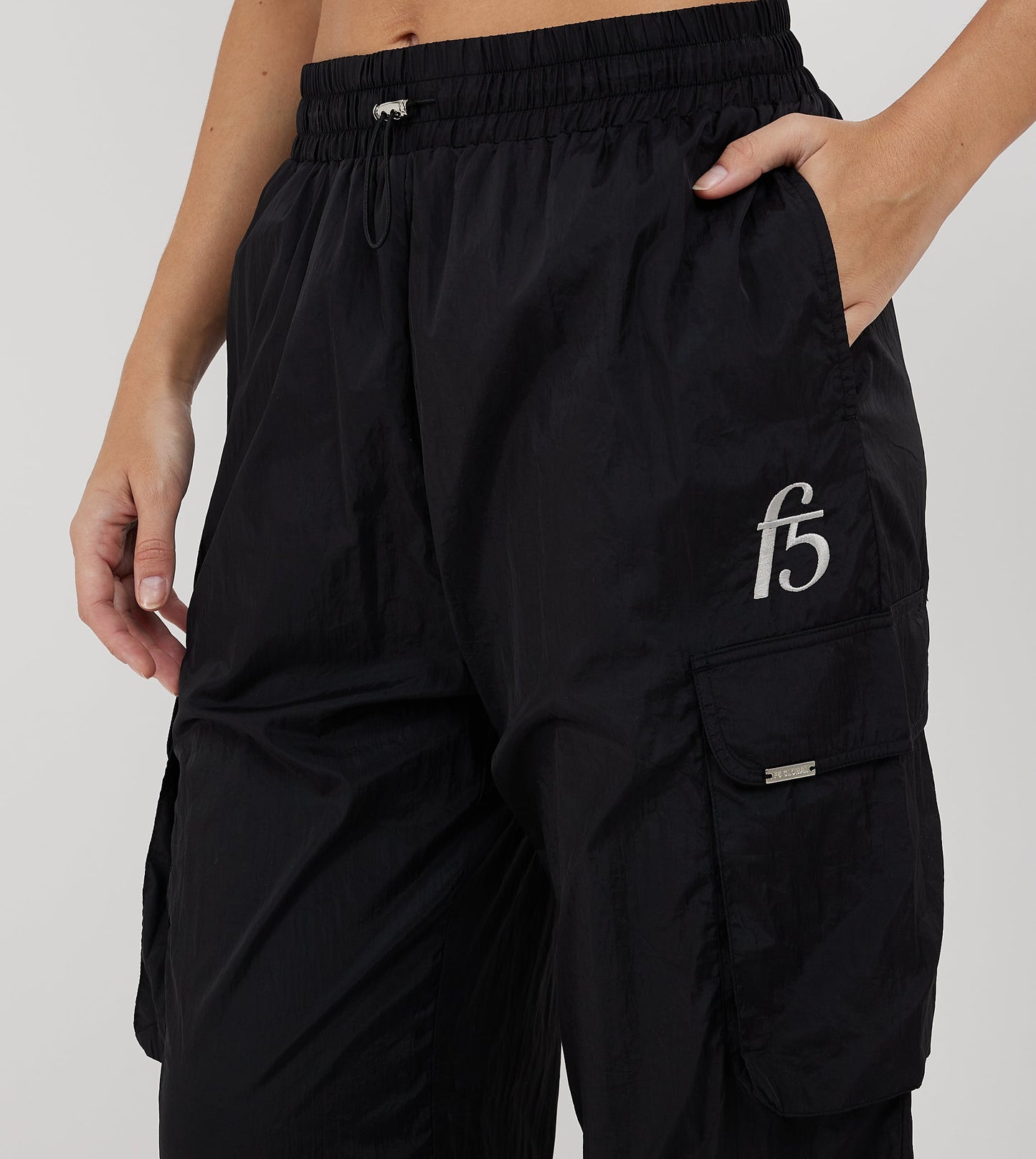 F5 NYLON CARGO JOGGER