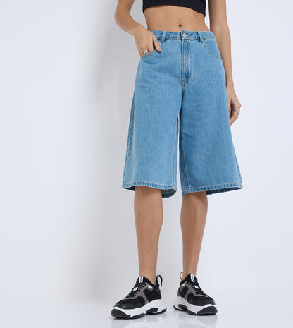 WOMEN'S  DENIM SHORTS - LIGHT BLUE