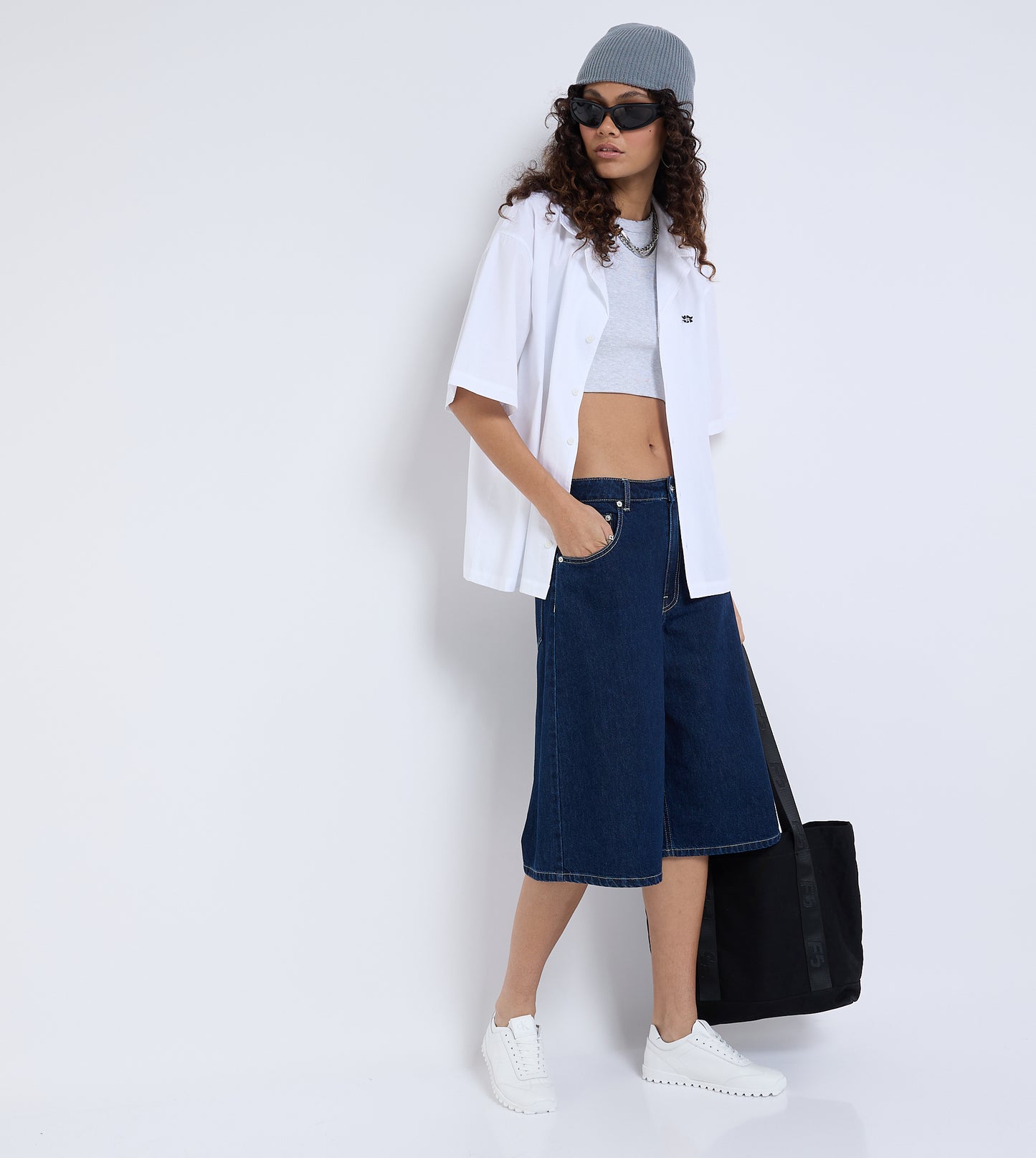 WOMEN'S DENIM SHORTS - DARK BLUE