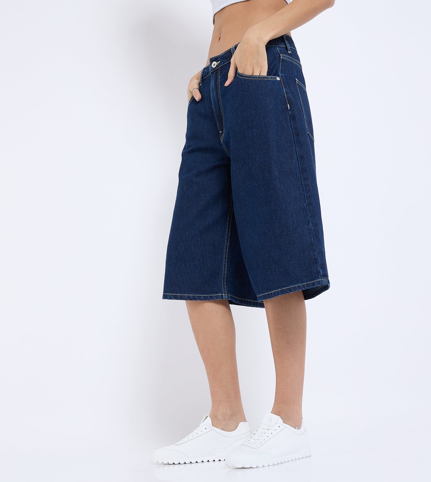 WOMEN'S DENIM SHORTS - DARK BLUE