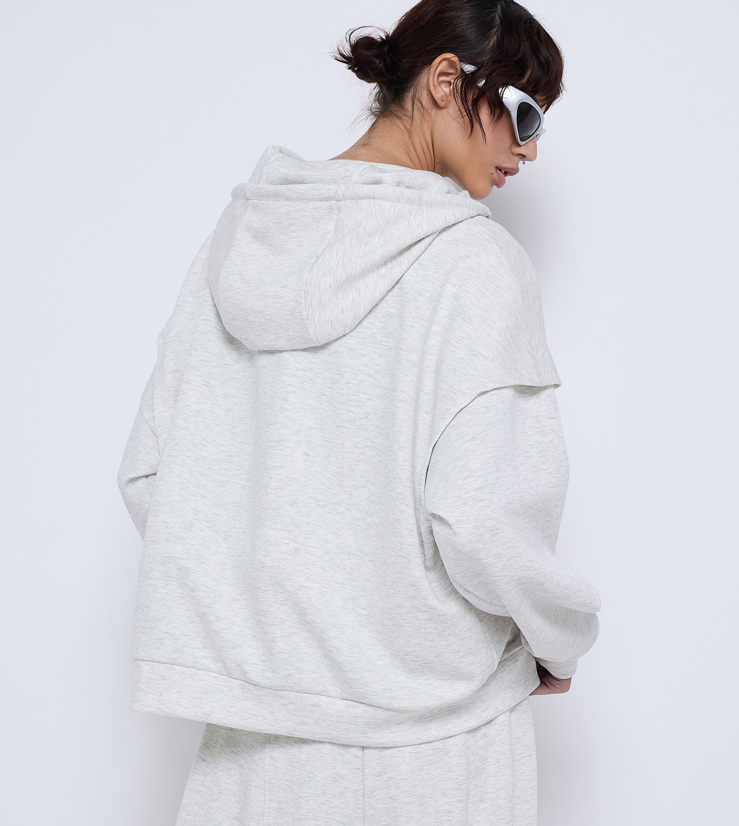 WOMEN'S SWEATSHIRT HOODIE - GREY