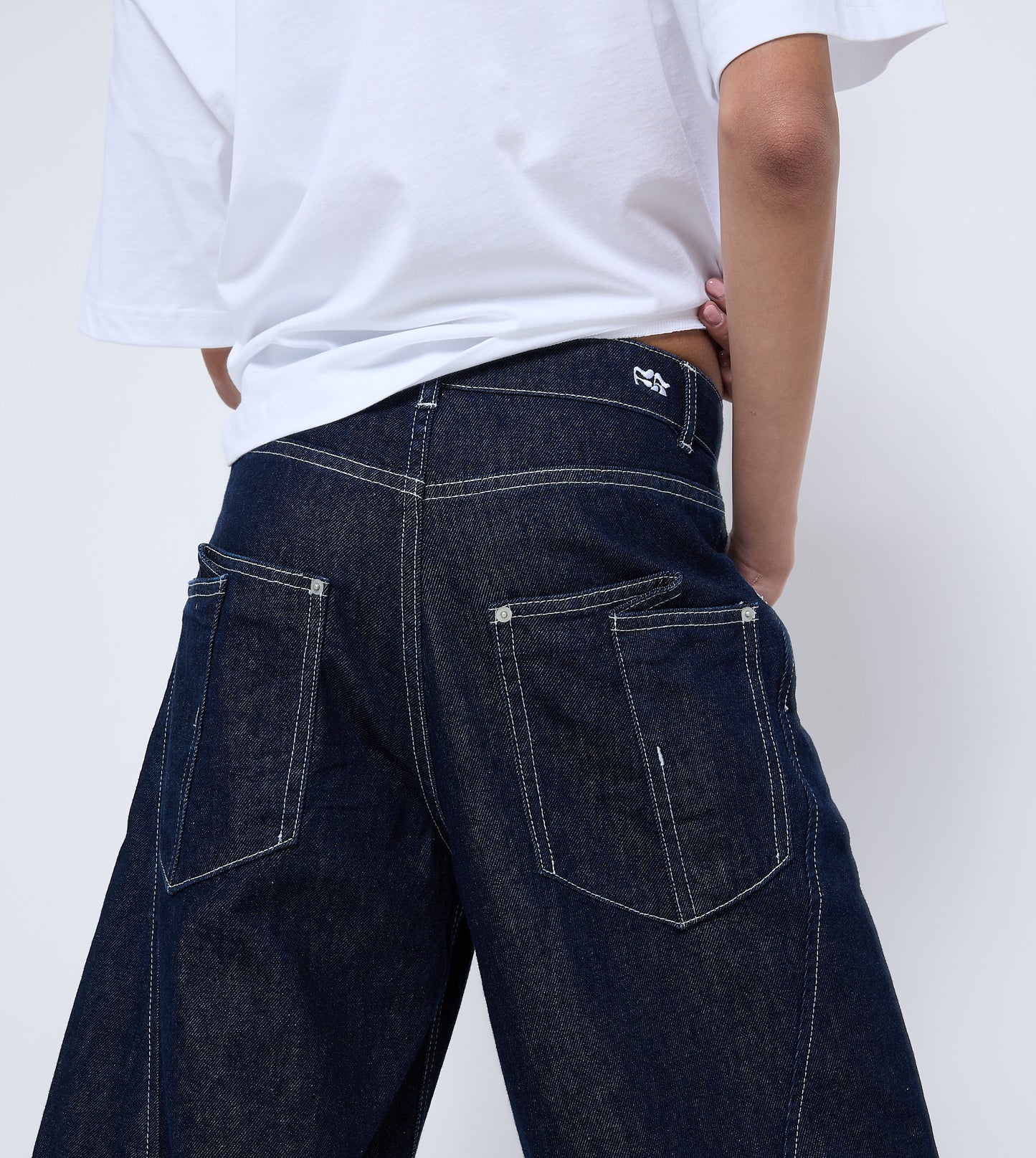 WOMEN'S  DENIM SHORTS - DARK BLUE