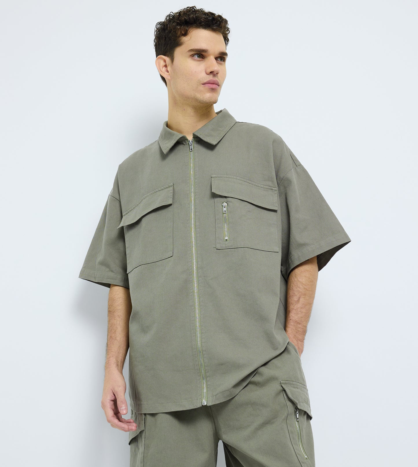 MEN'S SHORT SLEEVE TWILL SHIRT - GREEN