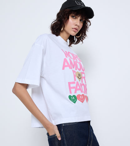 F5 MORE AMOUR POR FAVOR T-SHIRT