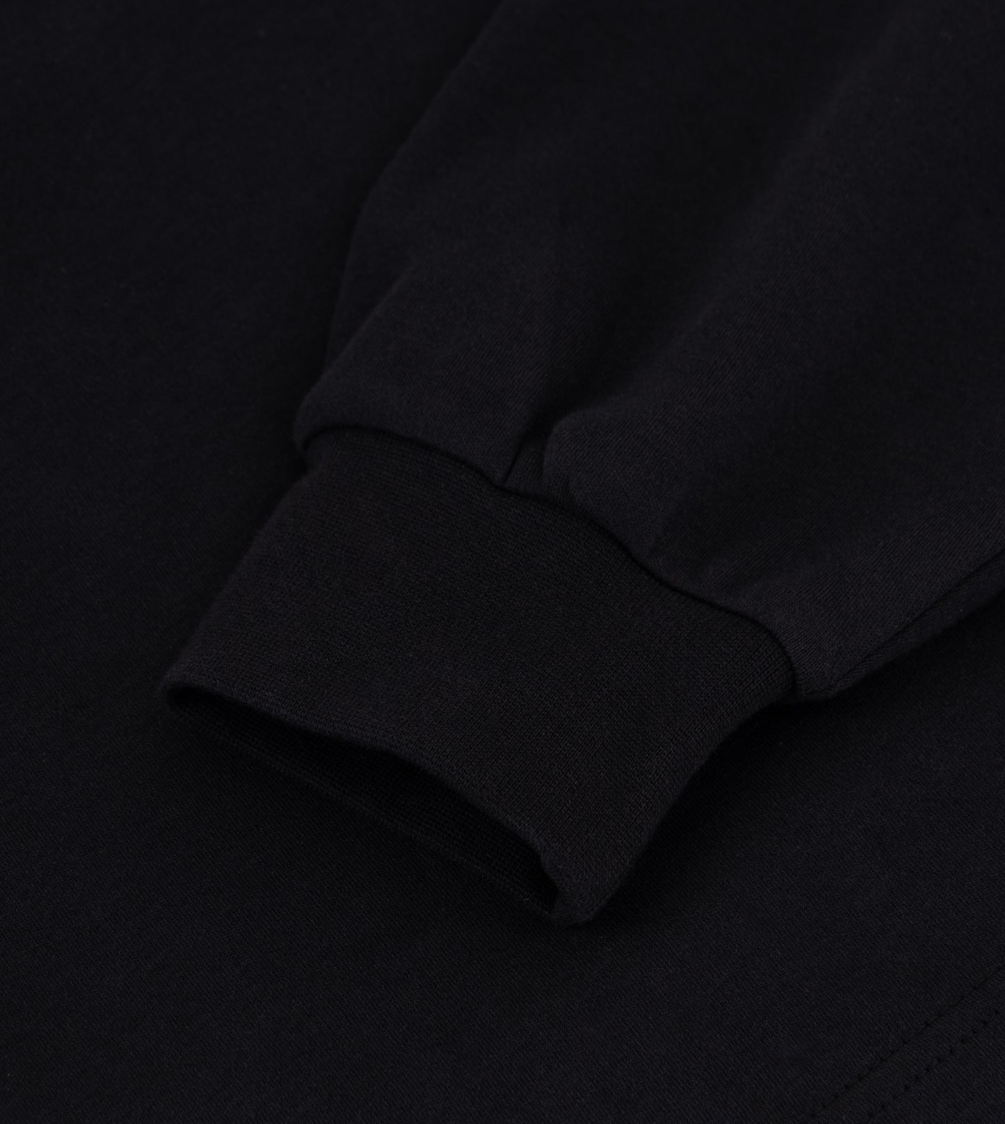 Women Layered Interlock Fashion Oversized Top With Metal Tag