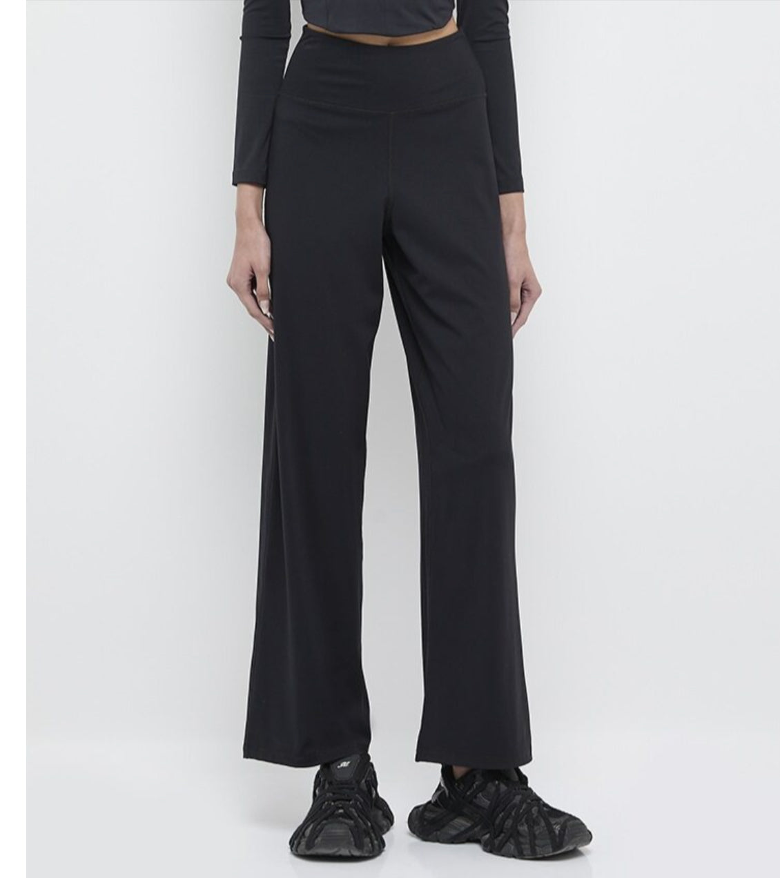 Active Wide-Leg Pants