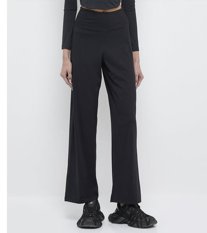 Active Wide-Leg Pants