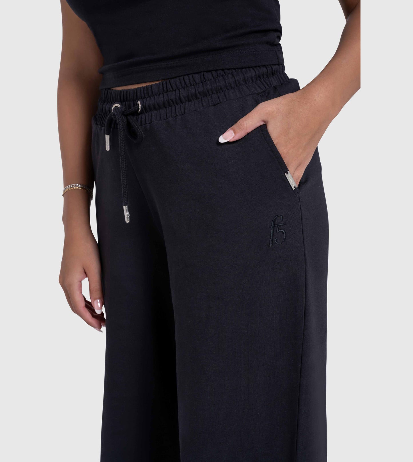 F5 Essentials Wide Leg Loose Pants - Women