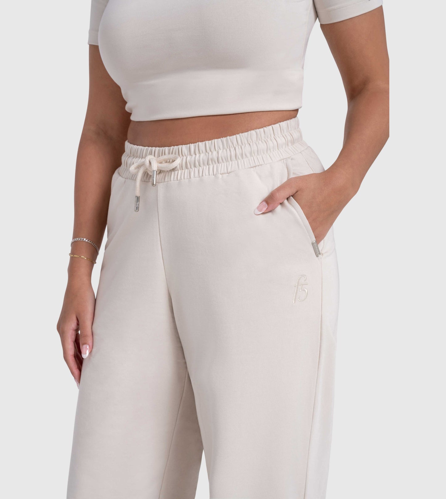 Women's Essential Wide-Leg Pants