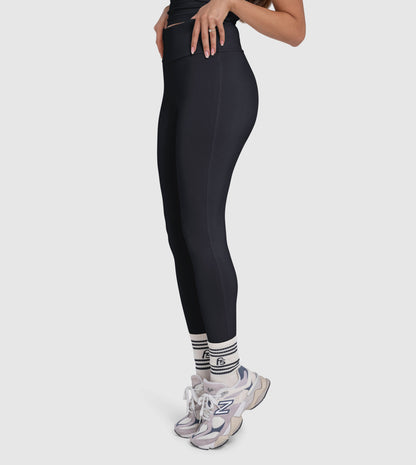 F5 Essentials Skinny Leggings - Women