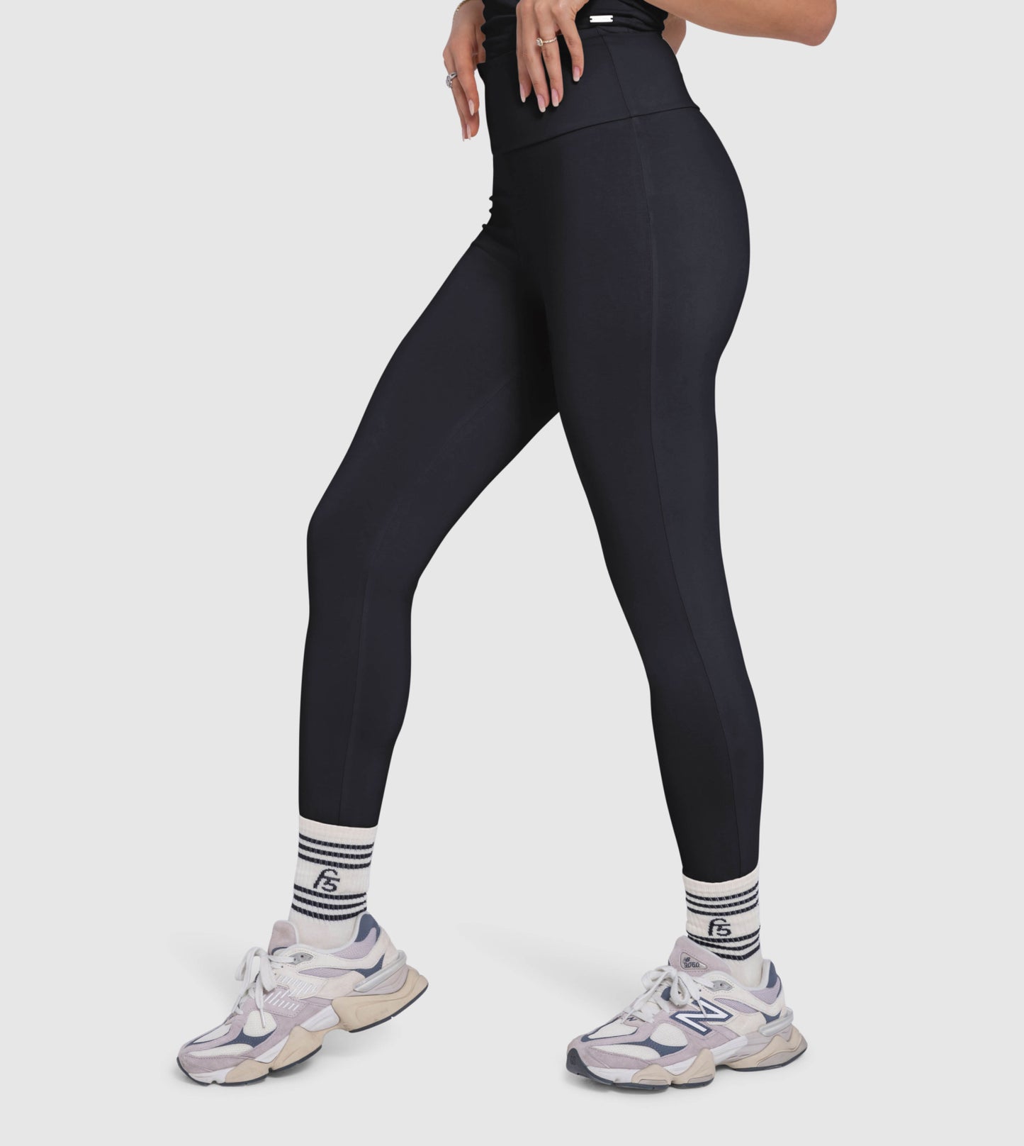 F5 Essentials Skinny Leggings - Women