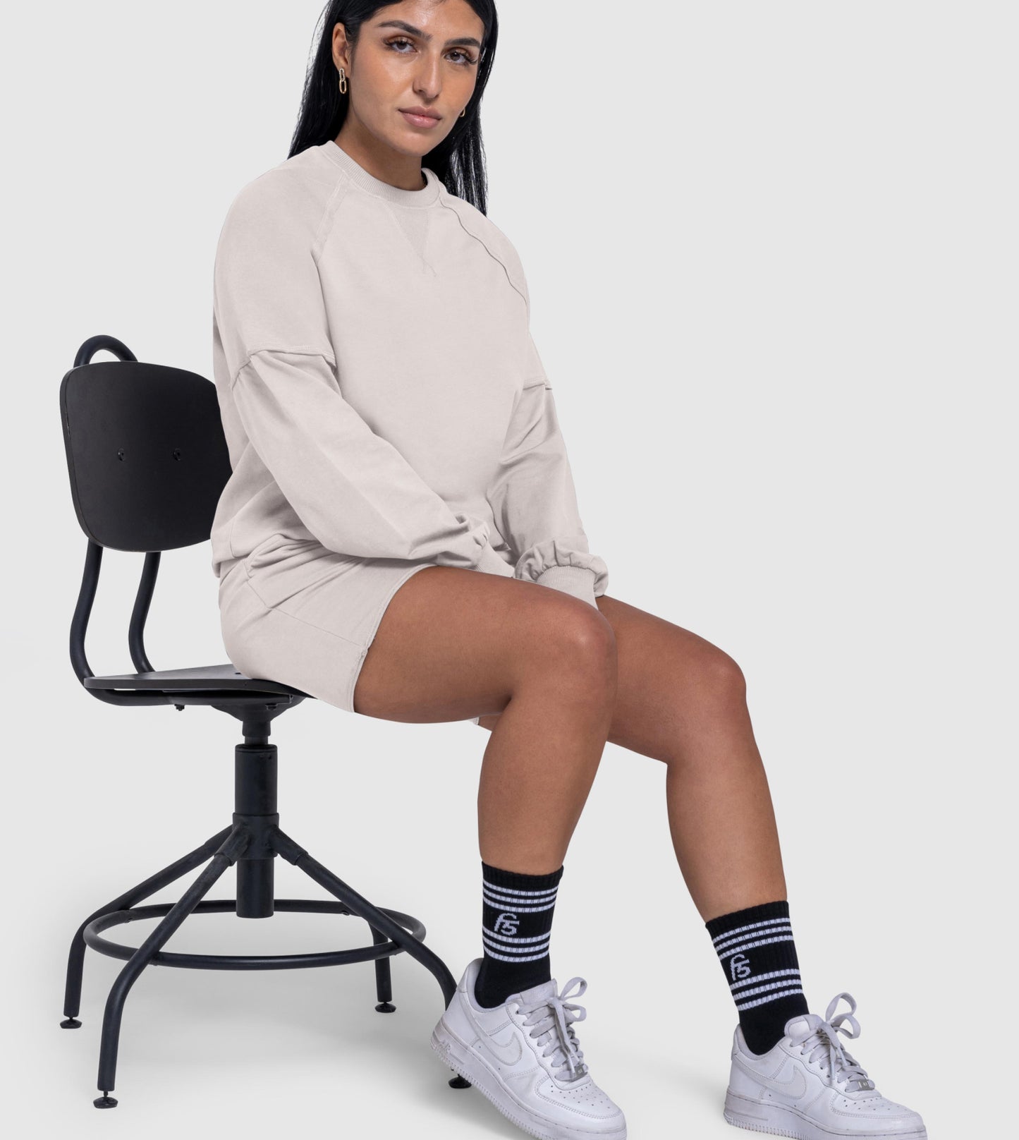 F5 Essentials Oversized Sweatshirt - Women