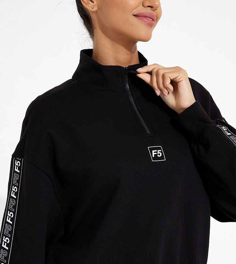 SIDE TAPE HALF ZIP SWEATSHIRT_BLACK